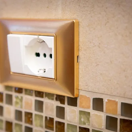 Klimt House * Torri Del Benaco